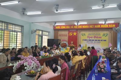 TỌA ĐÀM KỶ NIỆM NGÀY NHÀ GIÁO VIỆT NAM 20/11